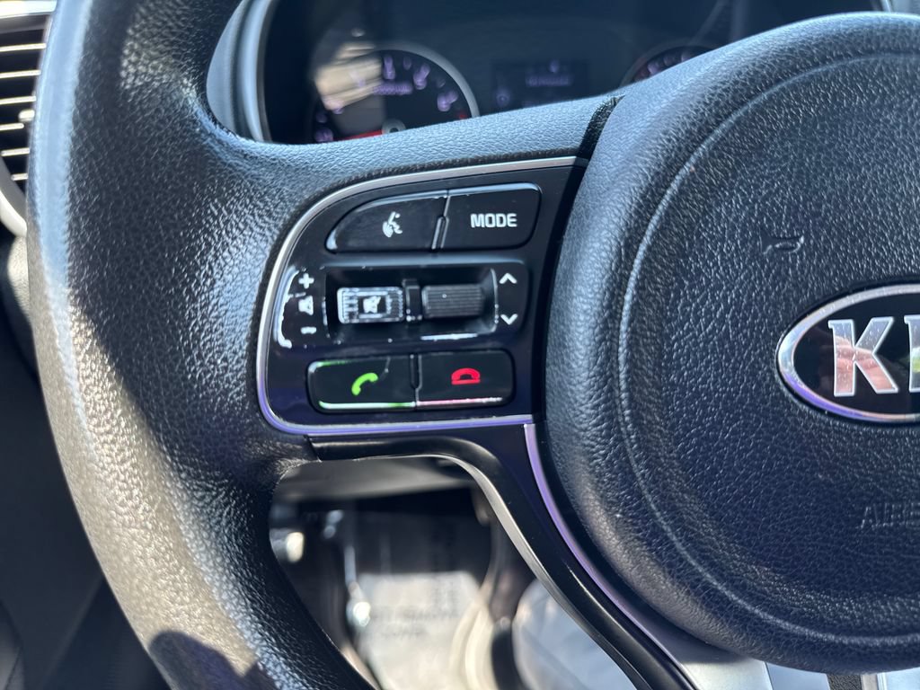 Used 2019 Kia Sportage LX AWD/4WD image 17