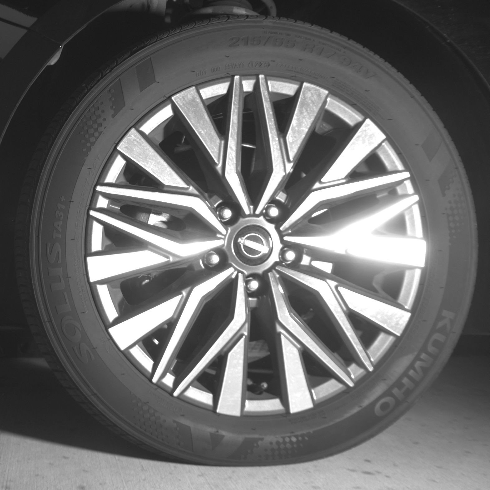 Used 2025 Nissan Altima 2.5 SV image 12