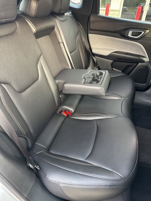 Used 2024 Jeep Compass Latitude image 22