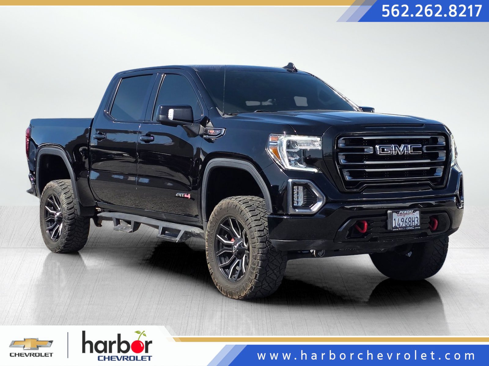 Used 2021 GMC Sierra 1500 AT4 AWD/4WD image 1