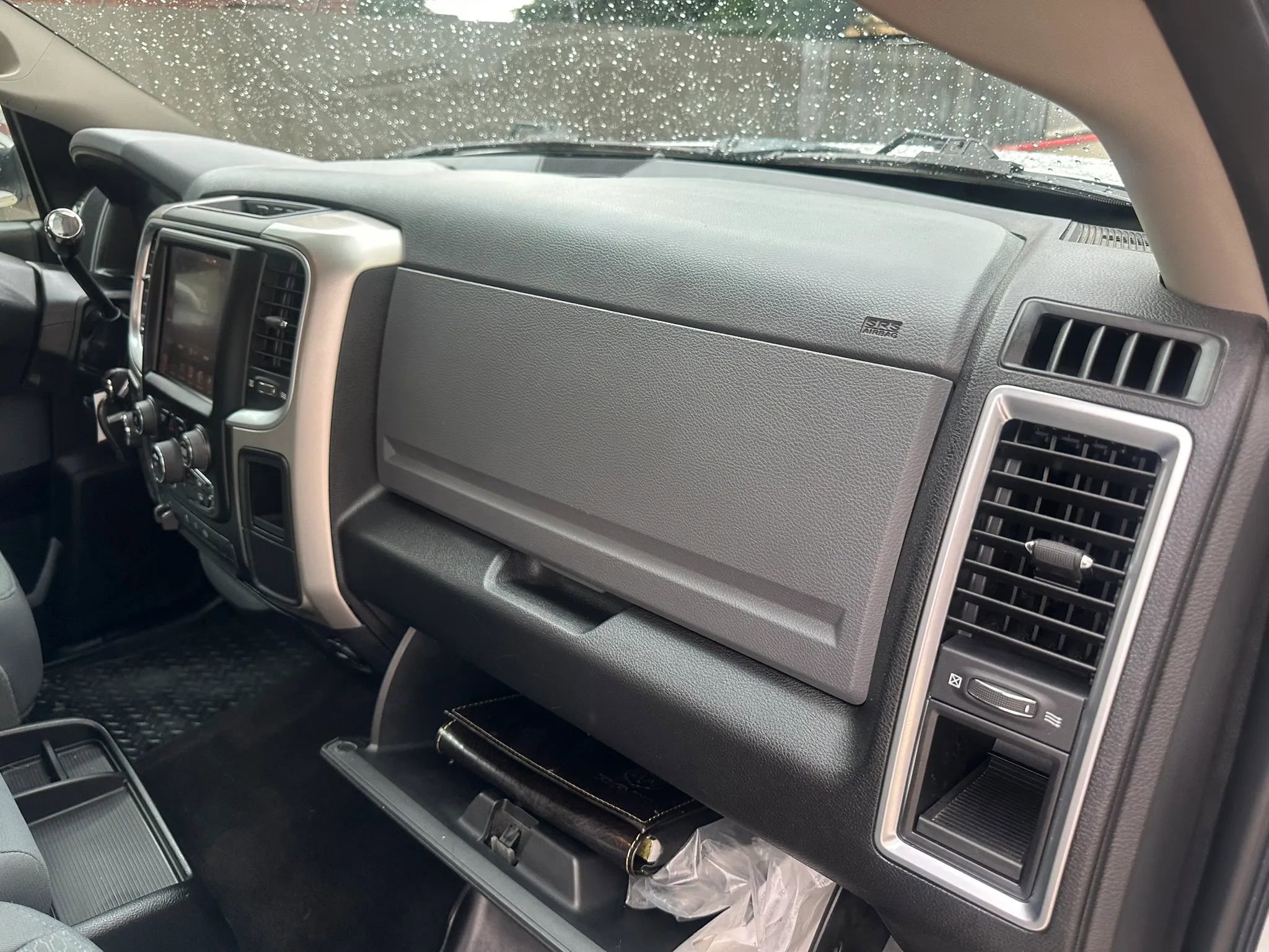 Used 2016 RAM 2500 SLT AWD/4WD image 25