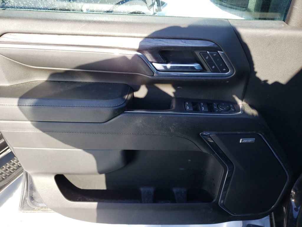 Used 2024 Chevrolet Silverado 3500 LTZ w/ LTZ Plus Package image 11