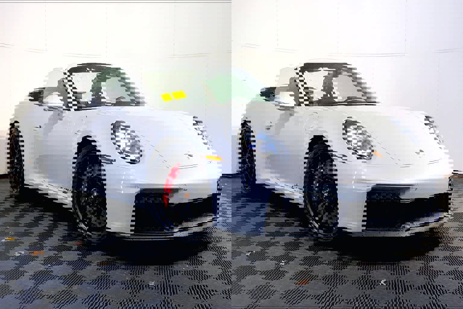 New 2026 Porsche 911 Carrera 4 GTS image 9