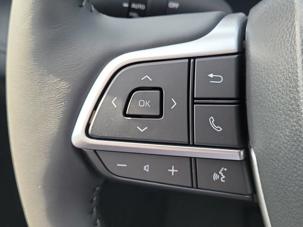 New 2026 Toyota Highlander Limited AWD/4WD image 9