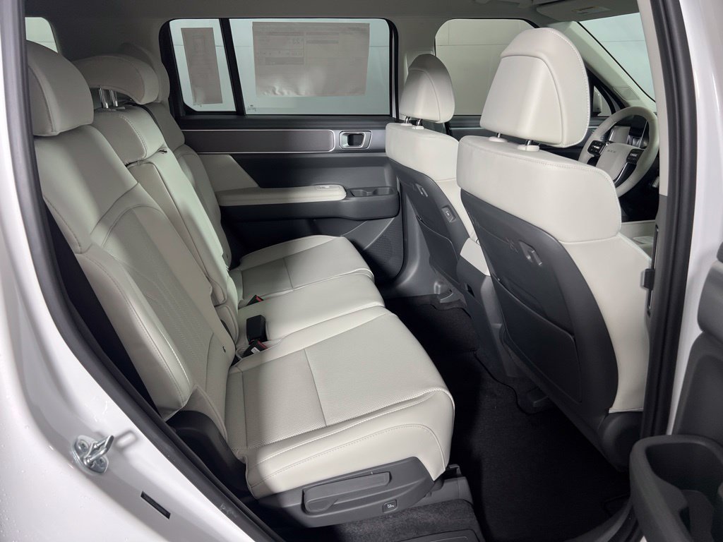 New 2027 Hyundai Santa Fe SEL AWD/4WD image 13