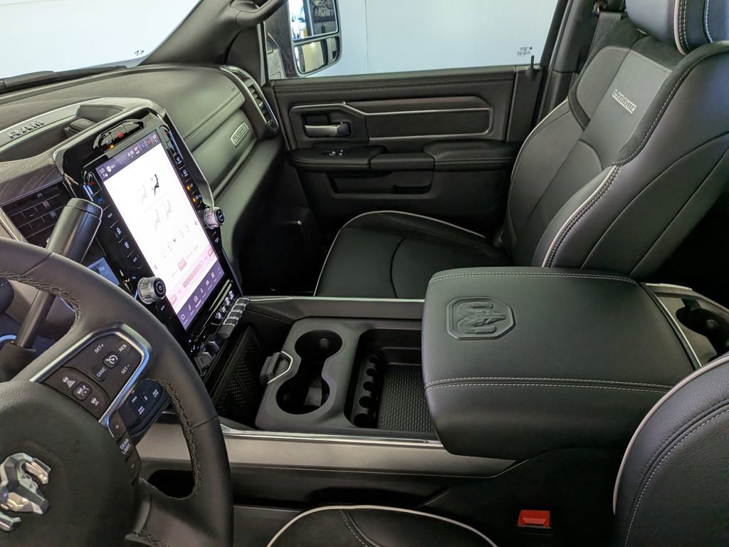 Used 2026 RAM 2500 Laramie w/ Night Edition image 27