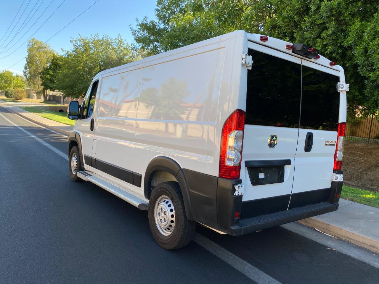 Used 2025 RAM ProMaster 2500 w/ U-Haul Equipment Group FWD image 57