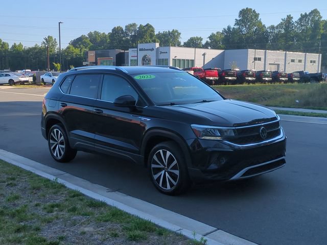 Used 2022 Volkswagen Taos SE FWD image 15