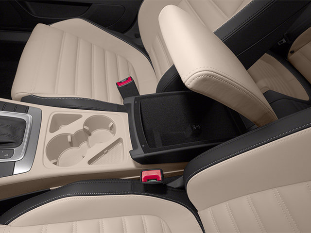 Used 2013 Volkswagen CC Sport FWD image 16