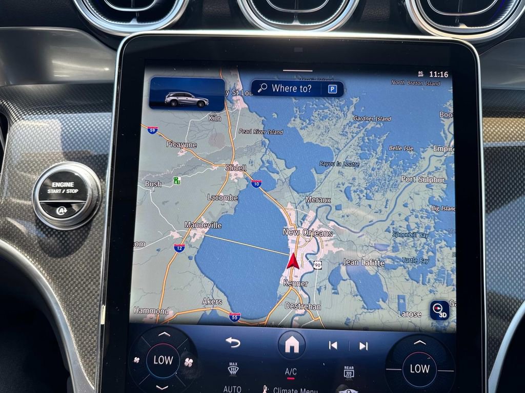 Used 2025 Mercedes-Benz GLC 300 image 11