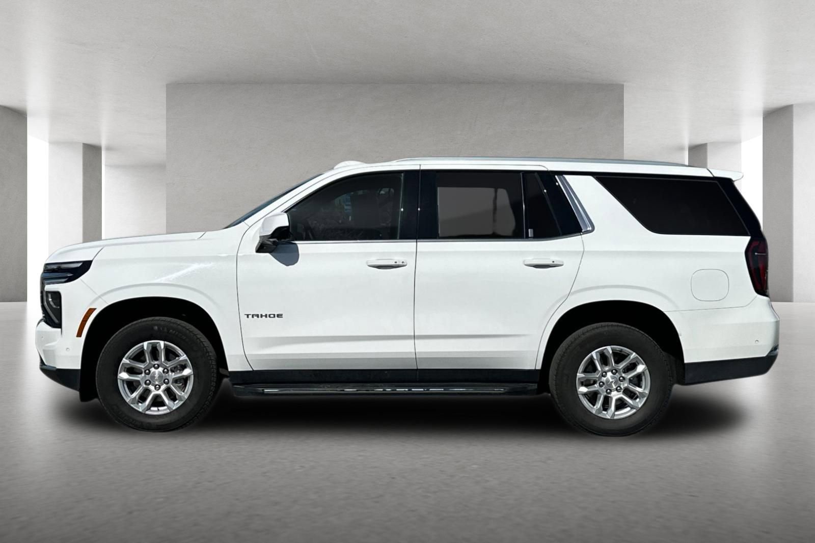 Used 2025 Chevrolet Tahoe LT AWD/4WD image 7