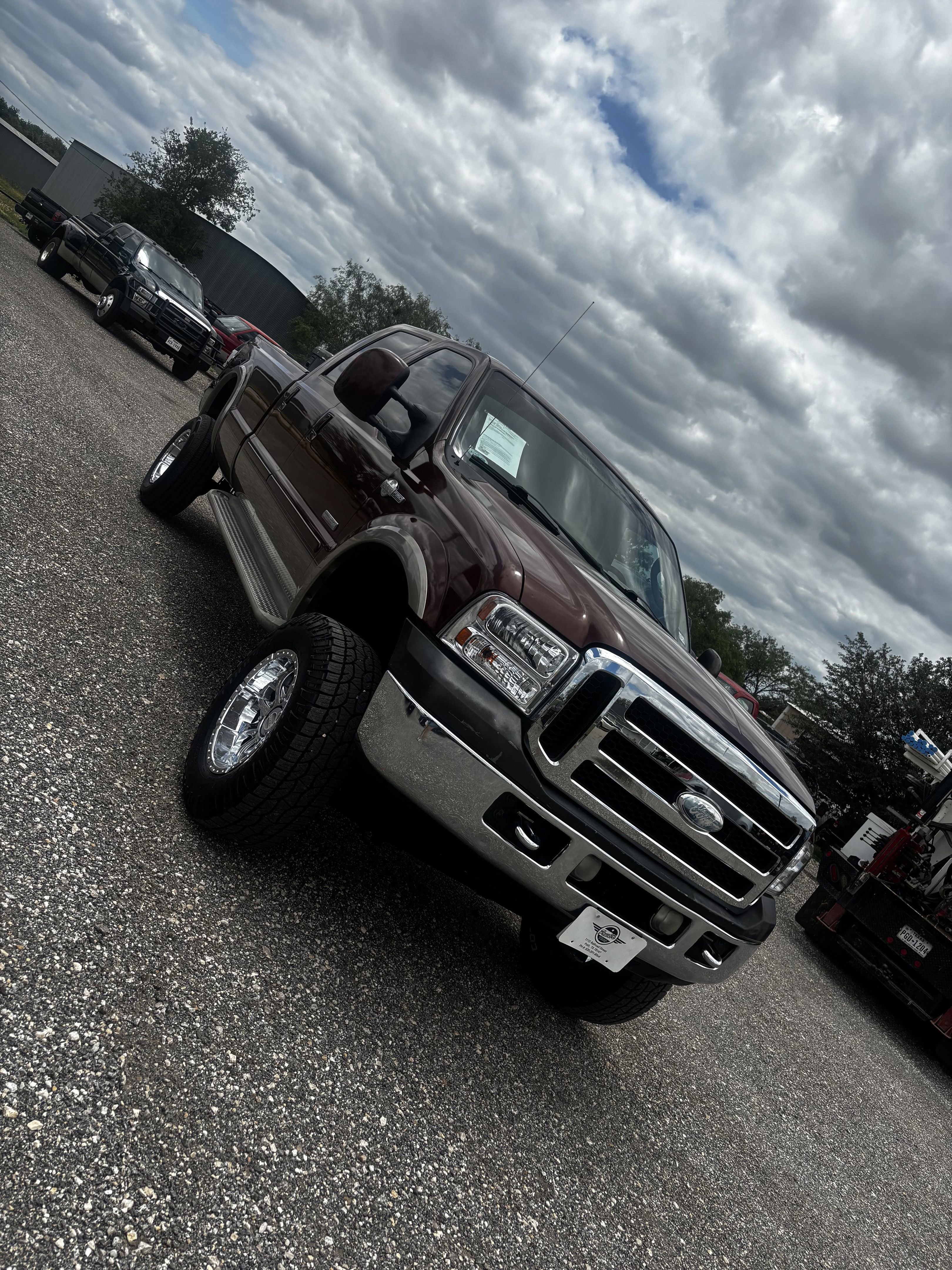 Used 2005 Ford F350 King Ranch AWD/4WD image 16
