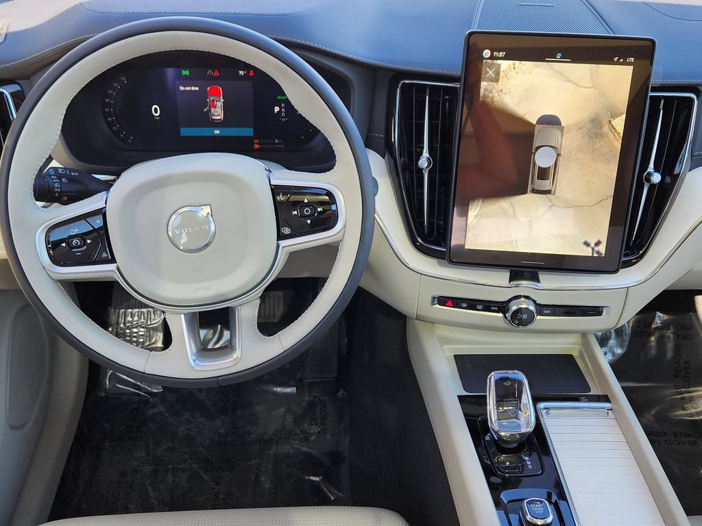 New 2026 Volvo XC60 T8 Ultra w/ Protection Package Premier AWD/4WD image 3
