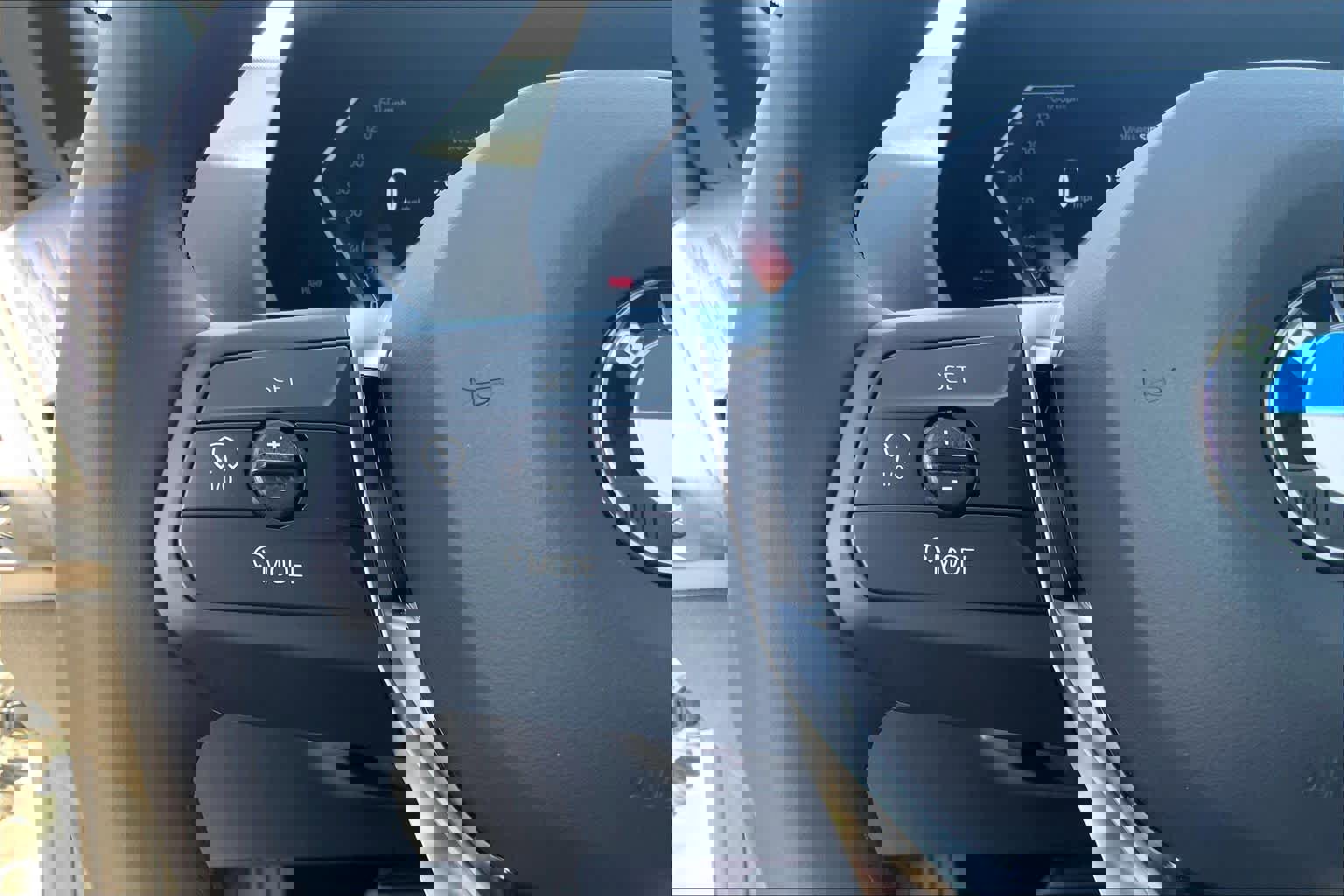 Certified 2025 BMW 228i xDrive w/ Premium Package image 21