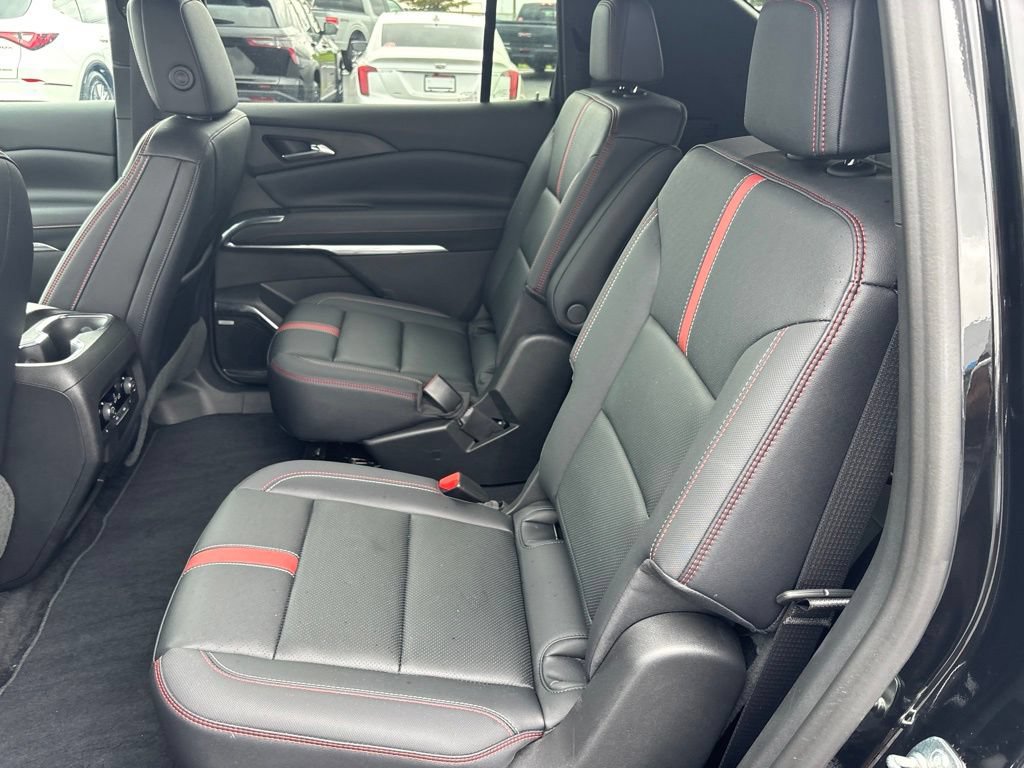Used 2026 Chevrolet Traverse RS AWD/4WD image 27
