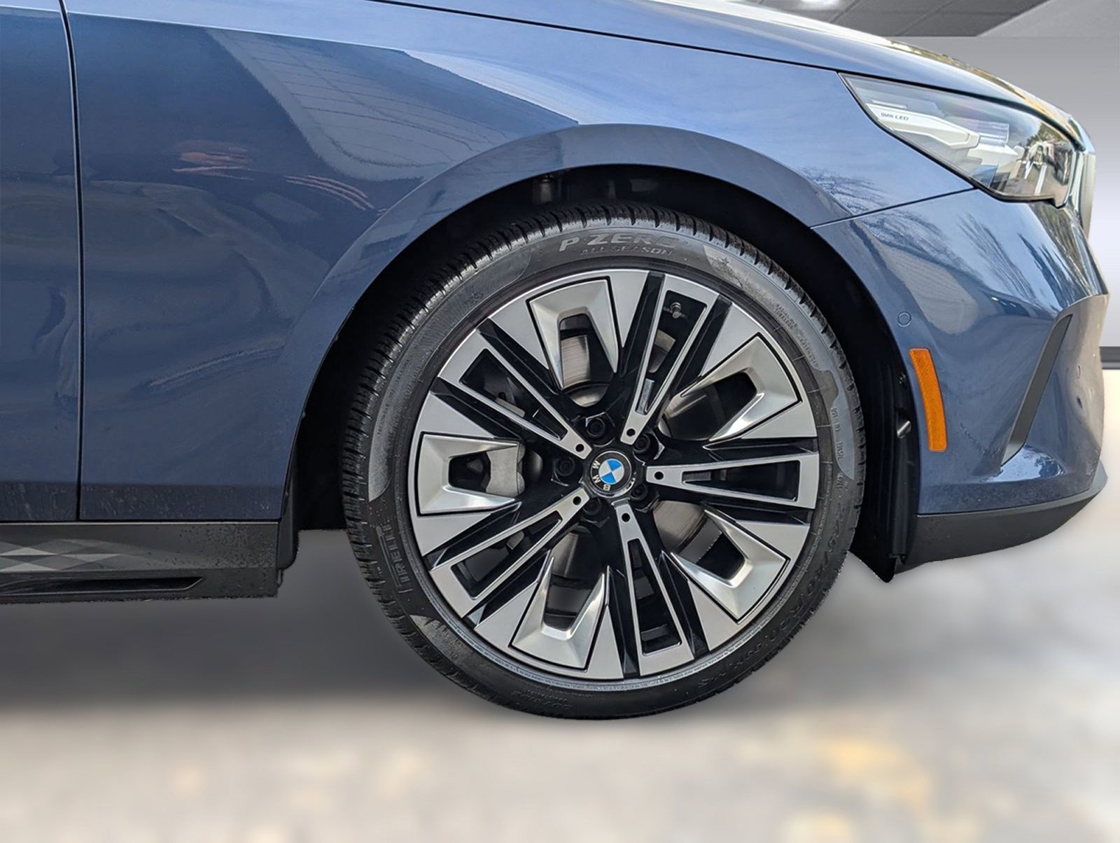 Certified 2025 BMW 530i 530i image 12