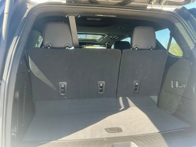 Used 2023 Chevrolet Tahoe LT w/ LT Signature Plus Package AWD/4WD image 11