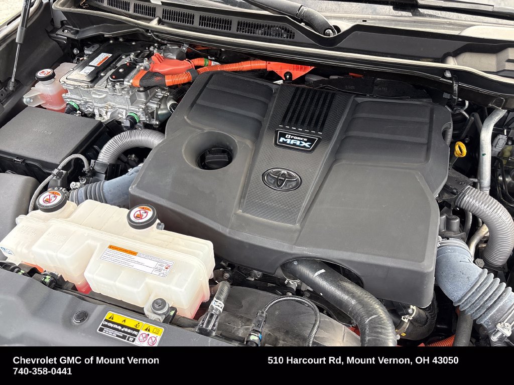 Used 2025 Toyota Sequoia TRD Pro AWD/4WD image 27