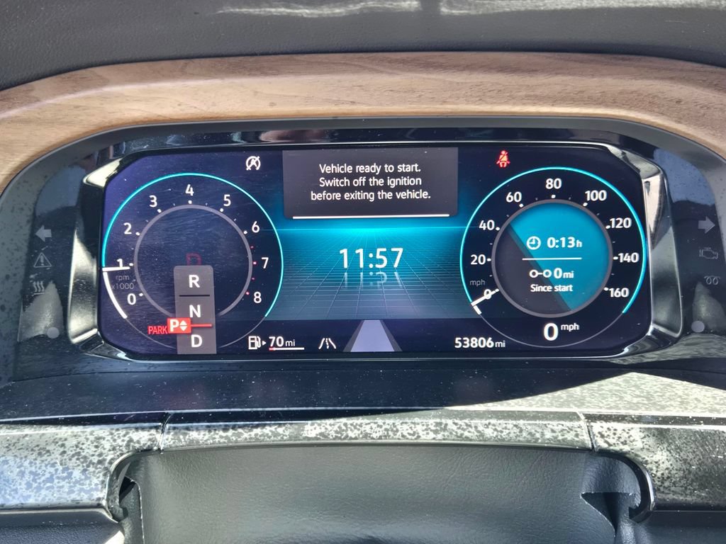 Used 2024 Volkswagen Atlas SE AWD/4WD image 25