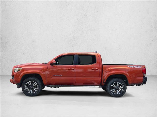 Used 2017 Toyota Tacoma TRD Sport AWD/4WD image 8