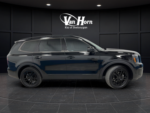 Used 2025 Kia Telluride EX X-Line AWD/4WD image 2