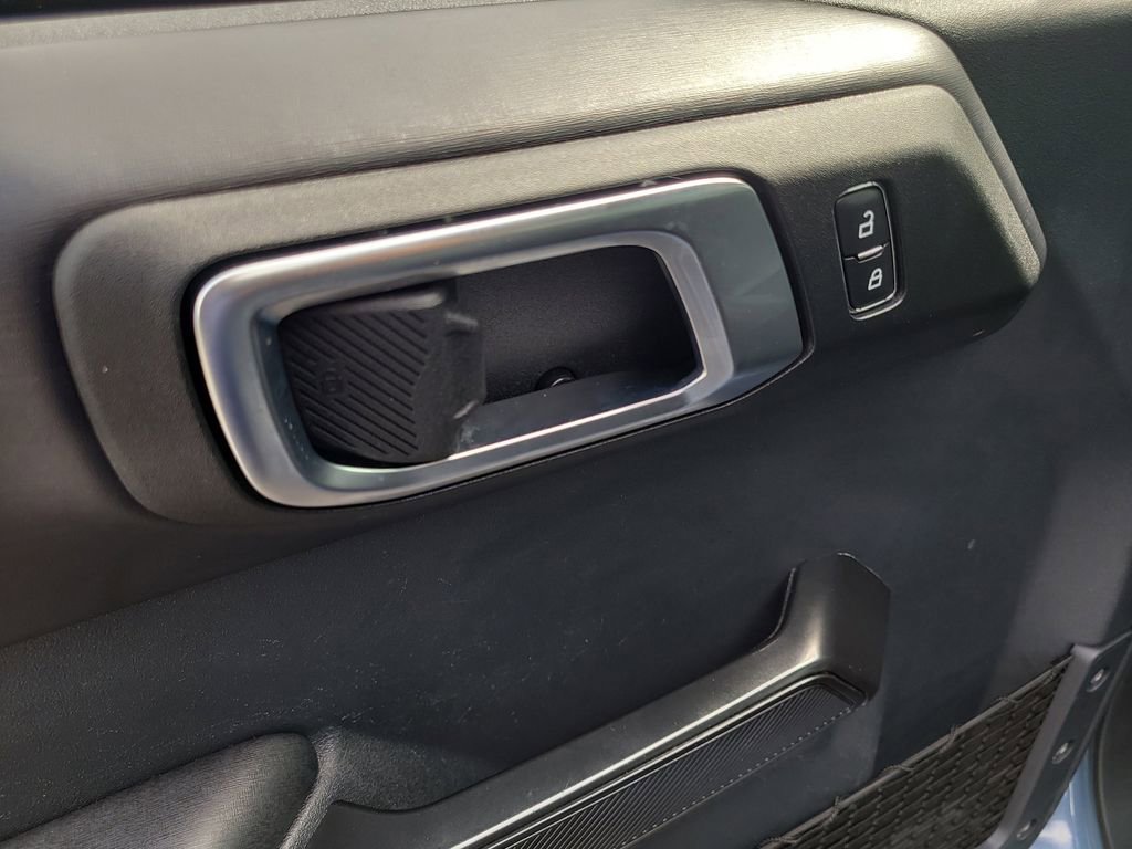 Certified 2025 Ford Bronco Badlands image 14