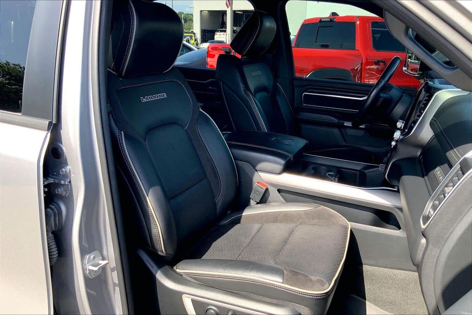 Used 2023 RAM 1500 Laramie AWD/4WD image 7
