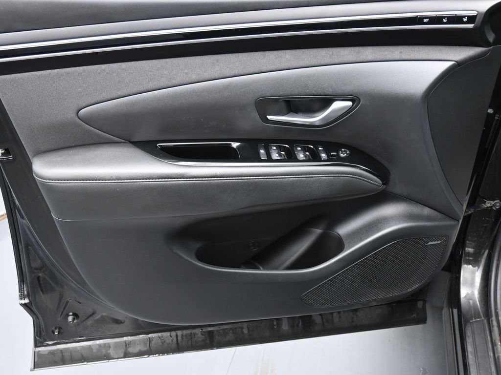 Used 2023 Hyundai Tucson Limited image 9