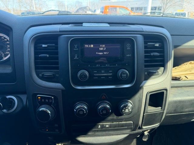 Used 2015 RAM 1500 Express image 18