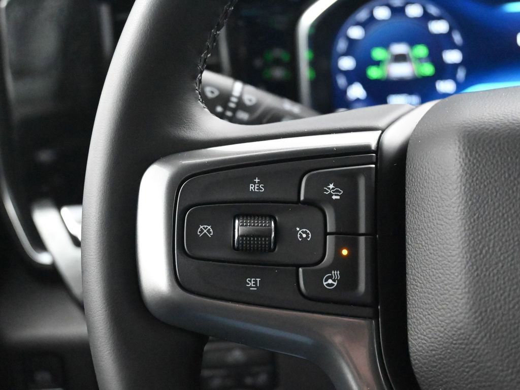 Used 2025 Chevrolet Silverado 1500 LT Trail Boss w/ LPO, Dark Essentials Package image 33