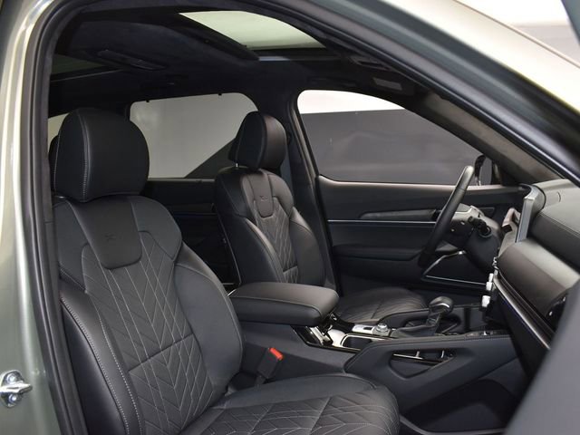 Used 2025 Kia Telluride SX Prestige X-Line image 13