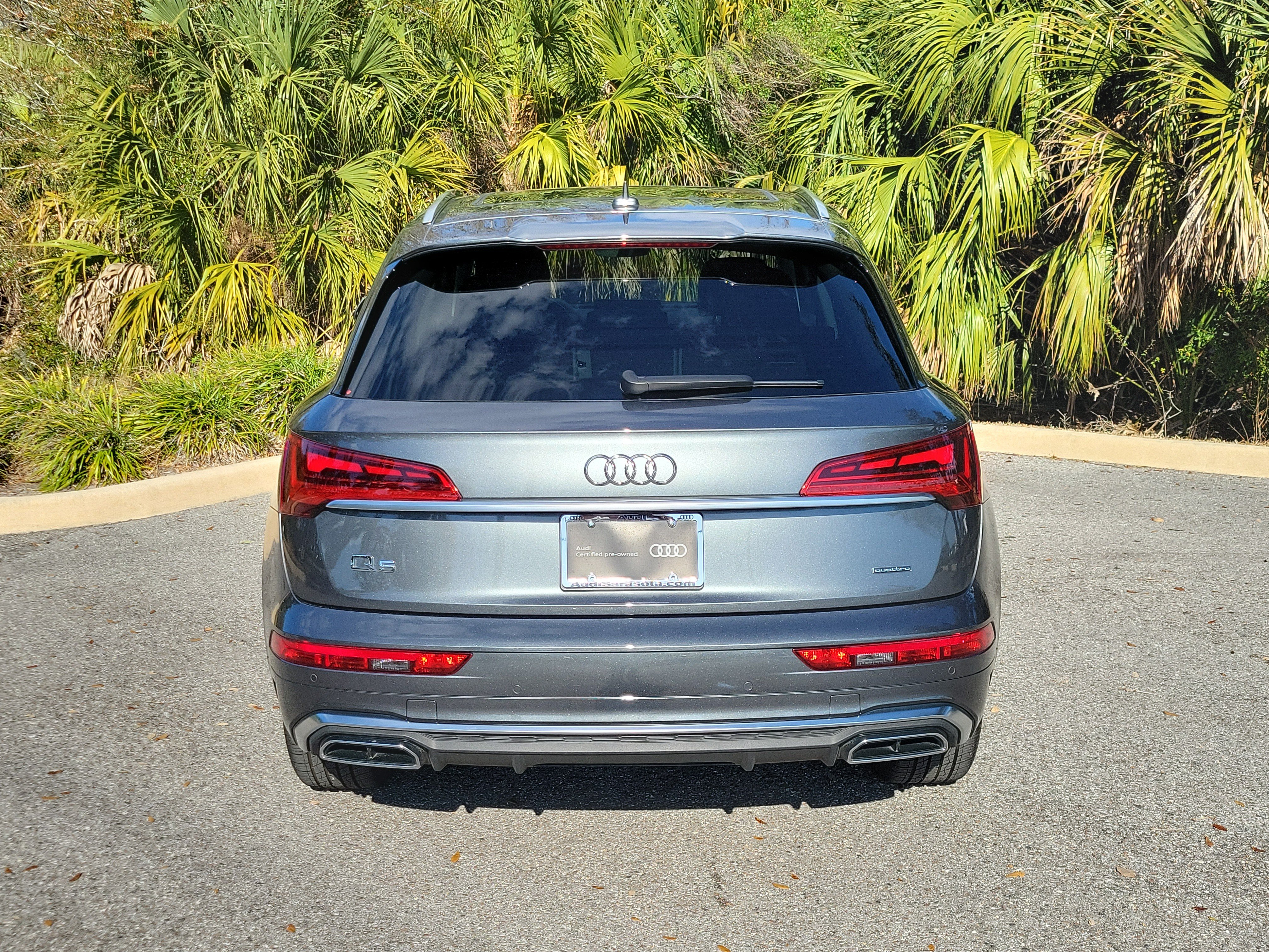 Certified 2025 Audi Q5 2.0T Premium Plus AWD/4WD image 5