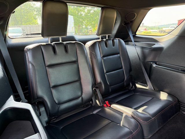 Used 2019 Ford Explorer Sport w/ Equipment Group 401A AWD/4WD image 28