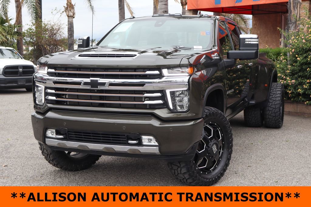 Used 2022 Chevrolet Silverado 3500 High Country w/ Safety Package II AWD/4WD image 4
