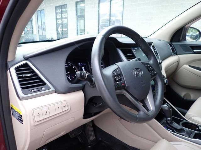 Used 2018 Hyundai Tucson Limited AWD/4WD image 14