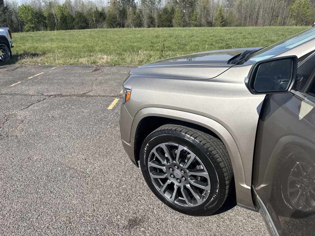 Certified 2022 GMC Acadia Denali w/ Denali Ultimate Package image 37