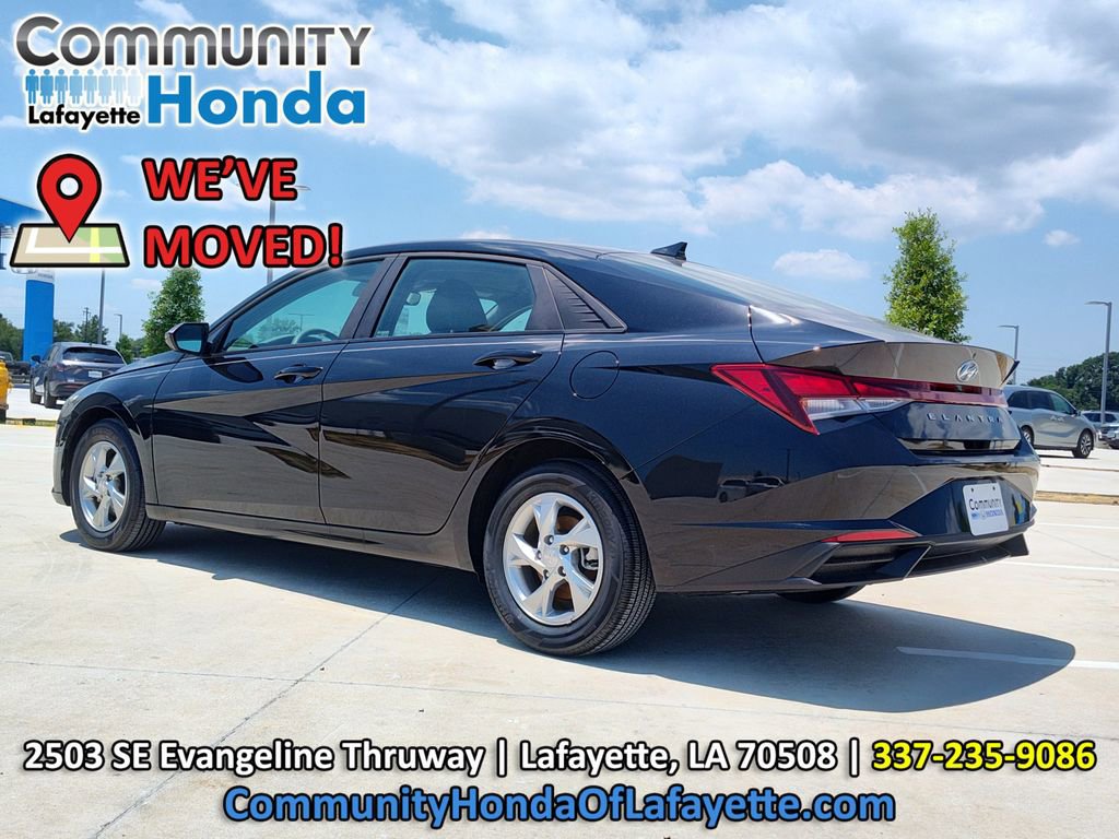 Used 2023 Hyundai Elantra SE w/ Cargo Package FWD image 6