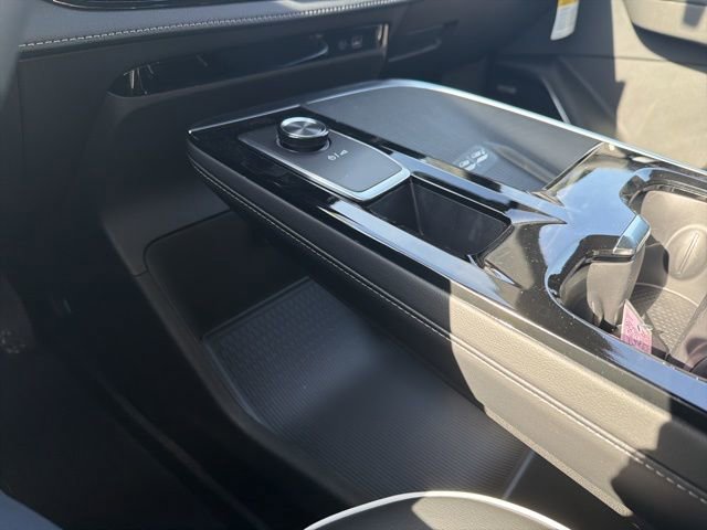 New 2026 Buick Enclave Sport Touring w/ Power Package FWD image 31