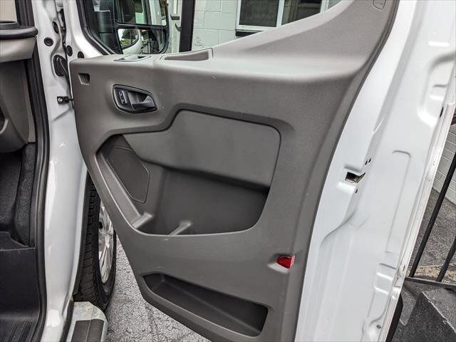 Used 2024 Ford Transit 250 Low Roof w/ Exterior Upgrade Package image 19