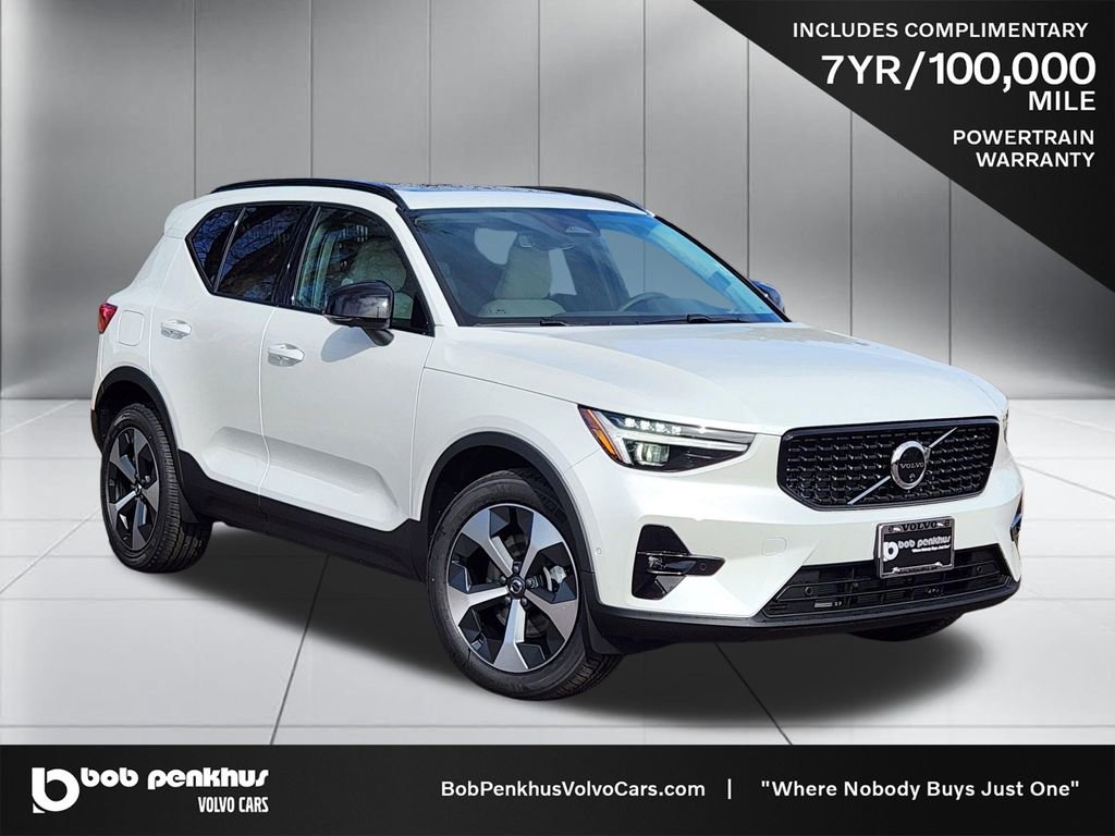 New 2026 Volvo XC40 B5 Plus w/ Protection Package Premier
