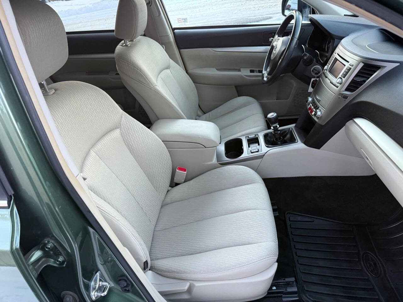 Used 2012 Subaru Outback 2.5i Premium image 16