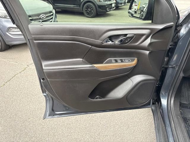 Used 2019 GMC Acadia SLE FWD image 13