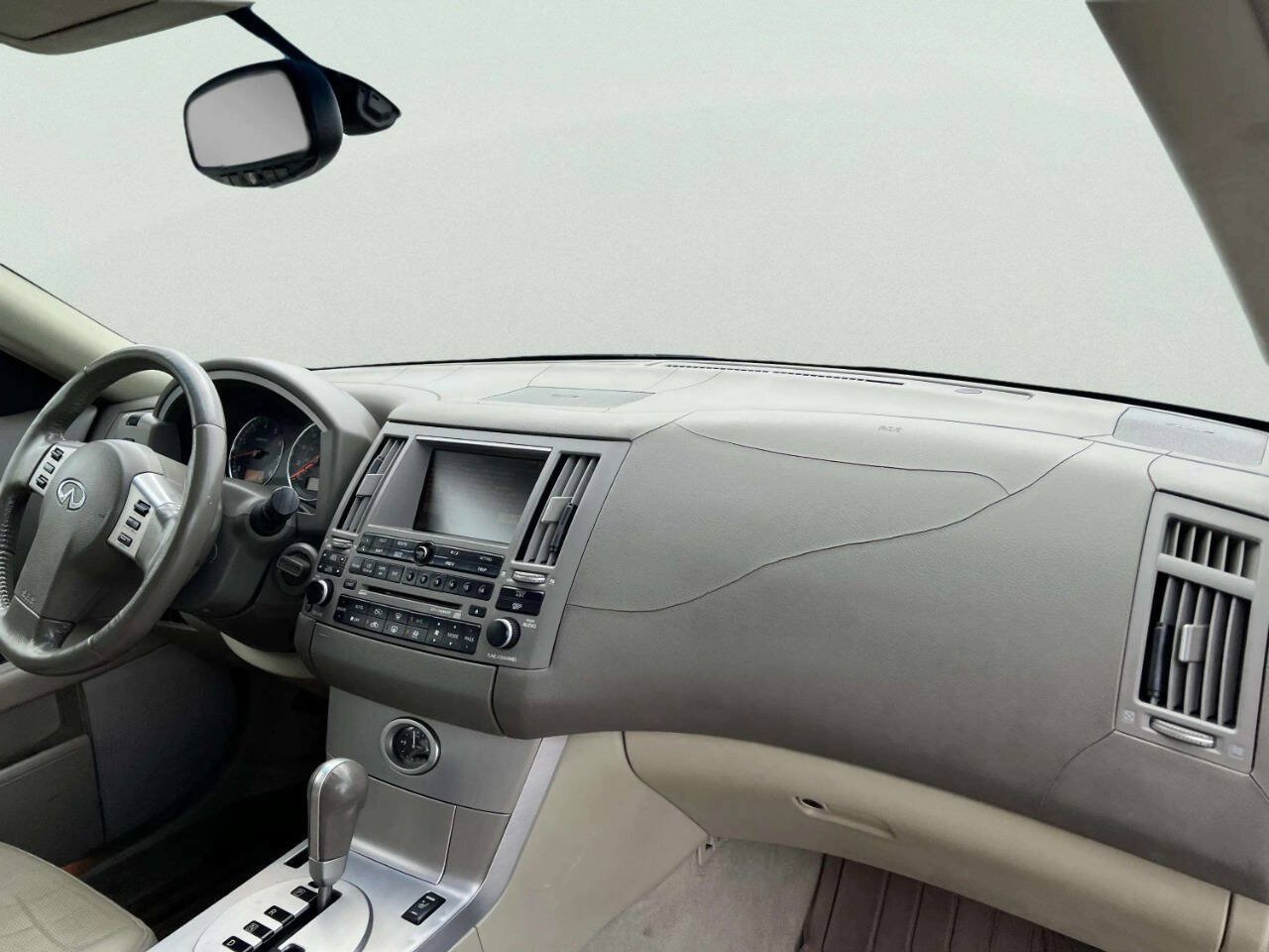 Used 2003 INFINITI FX45 AWD w/ Technology Pkg image 9