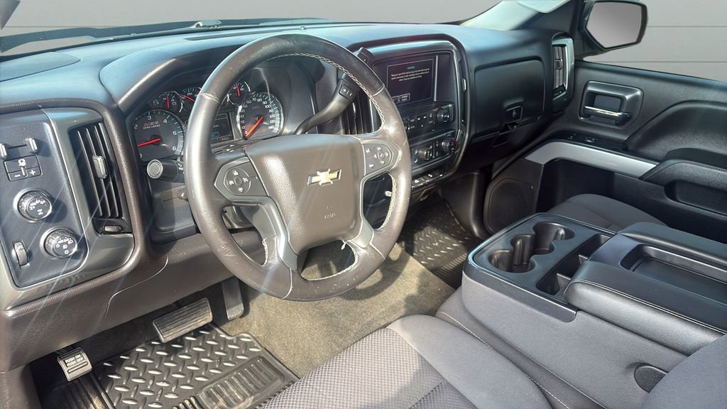 Used 2018 Chevrolet Silverado 1500 LT w/ All Star Edition image 9
