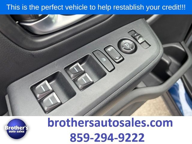 Used 2025 Honda Pilot Sport image 19