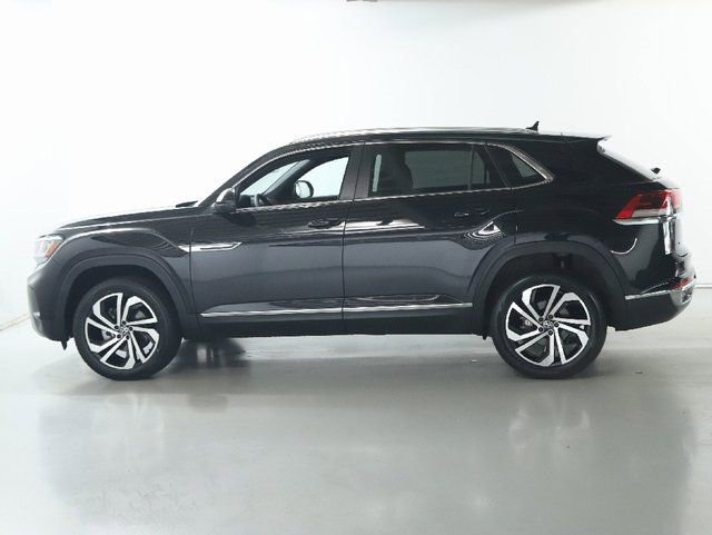 Used 2023 Volkswagen Atlas Cross Sport SEL AWD/4WD image 42