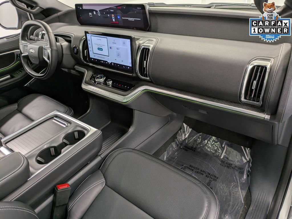 Certified 2025 Ford Expedition Max Platinum w/ Stealth Performance Package AWD/4WD image 33