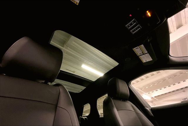 Certified 2024 Land Rover Range Rover Evoque S AWD/4WD image 30