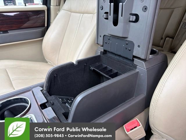 Used 2015 Lincoln Navigator L 4WD w/ Equipment Group 101A Reserve image 25