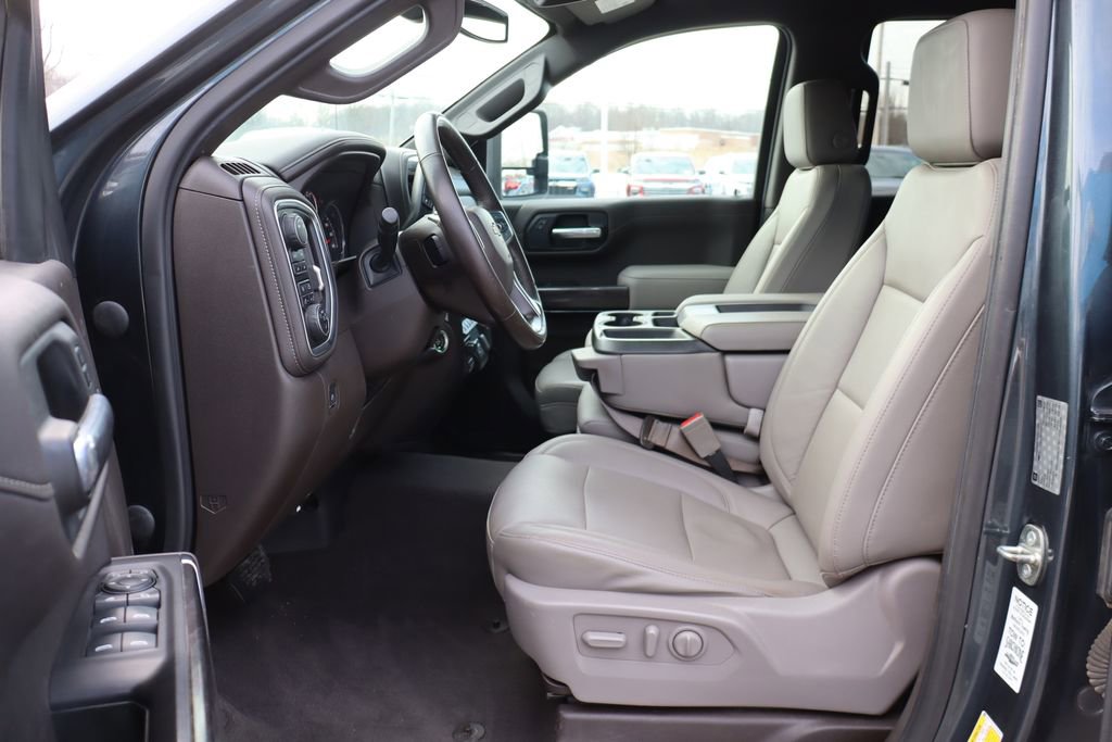 Used 2019 Chevrolet Silverado 1500 LTZ image 13